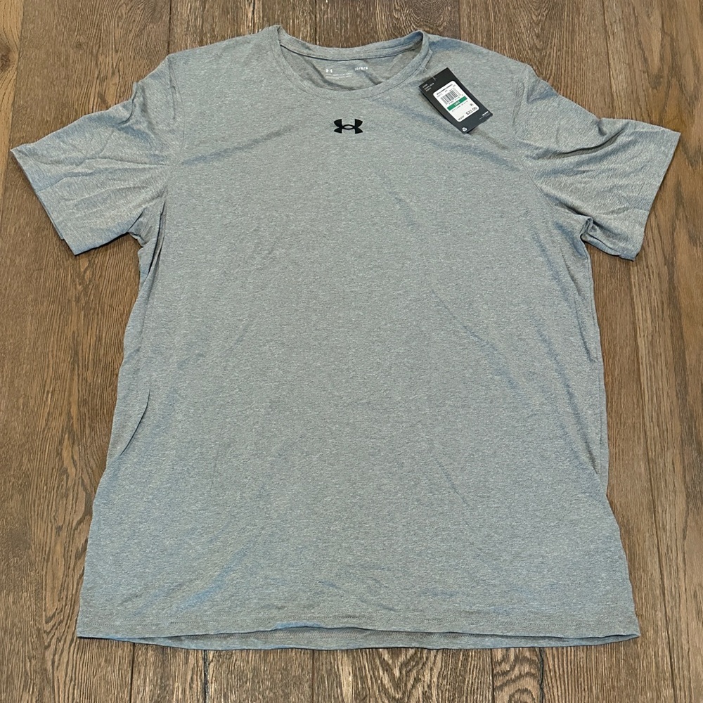 Under Armour Men's Gray T-Shirt